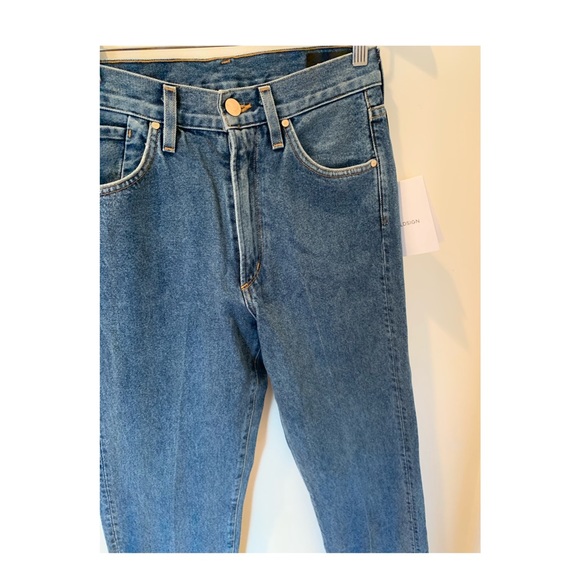 Goldsing- The Classic Fit high-rise straight leg. - Picture 3 of 6